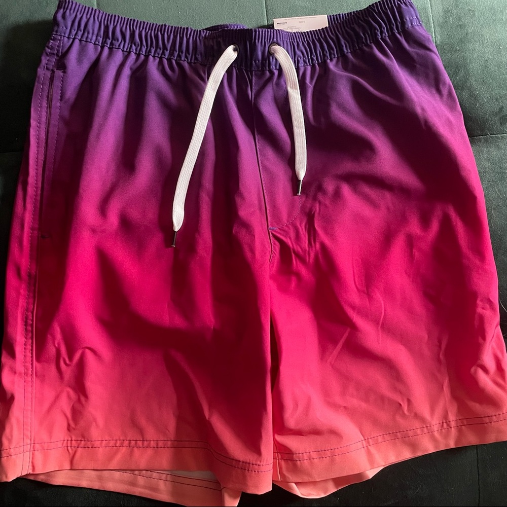 Brand New Never Worn Sonoma Men’s Swim Trunks
